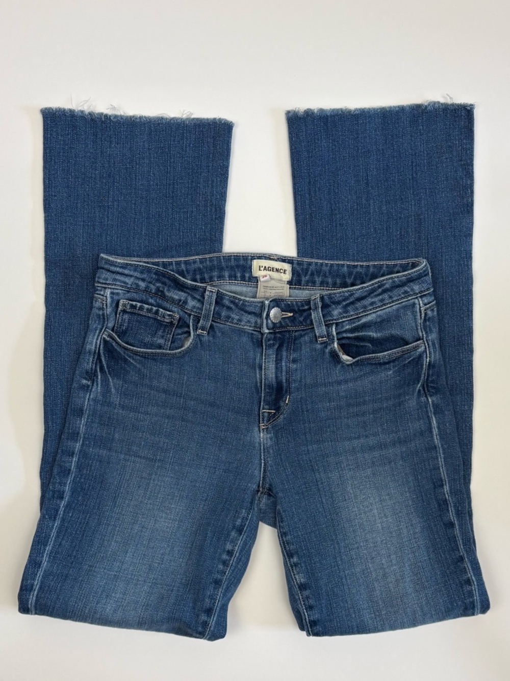 L'AGENCE Sneeki Low Rise Straight Jeans size 26 some wear 94% cotton